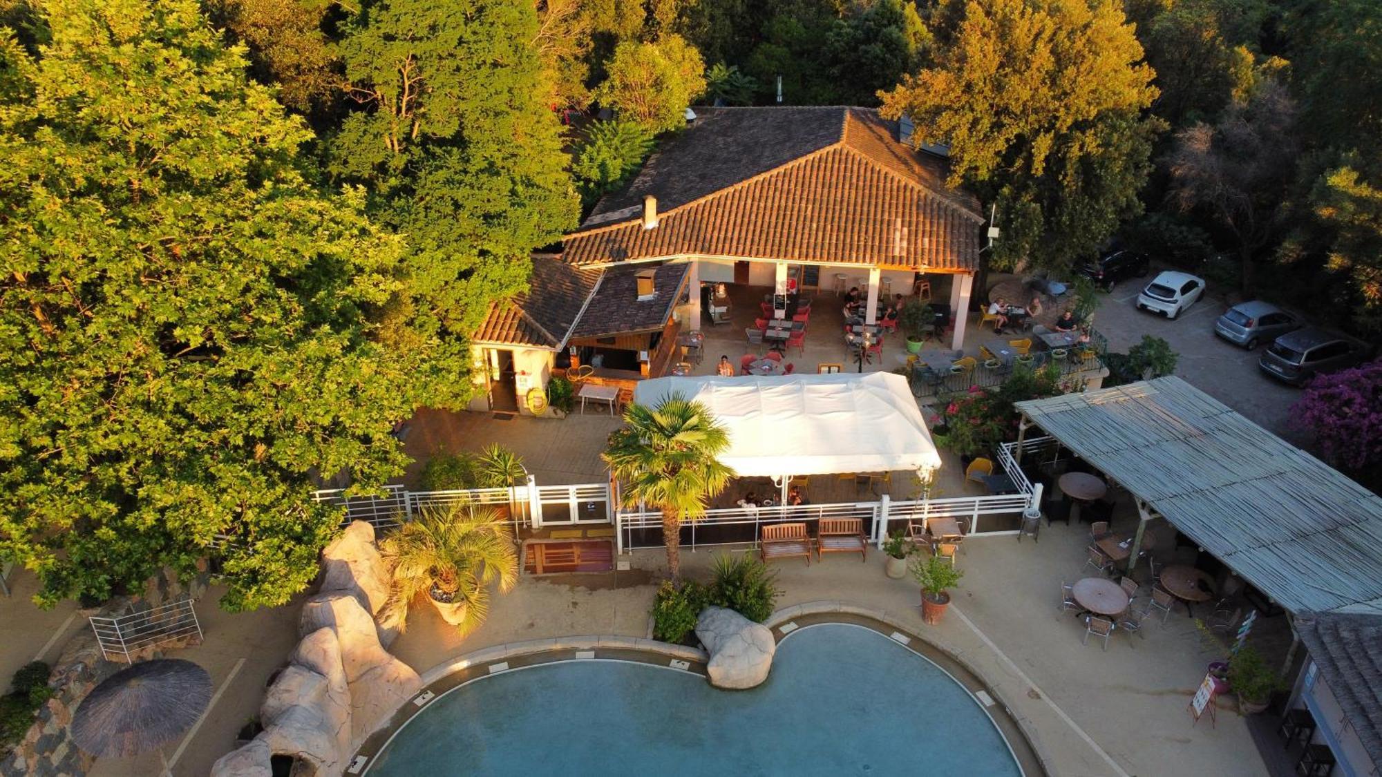 Camping Les Oliviers Porto  Kültér fotó